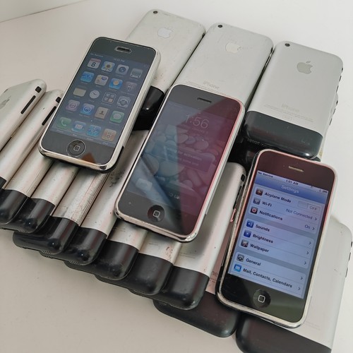 Apple iphone 1st generation - apple,